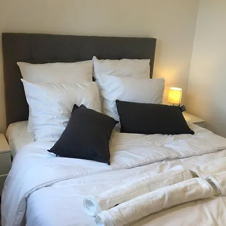 02 Bedrooms-paris-disneyland-parking-rer A 3' ノワジー＝ル＝グラン